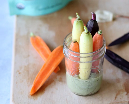 Satisfying To-Go Hummus & Veggie Jars