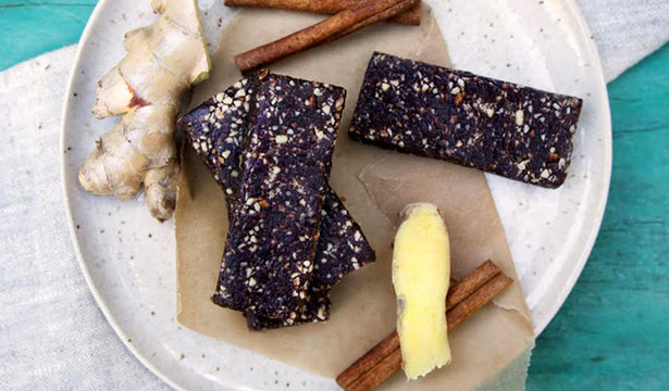 Spiced Acai Energy Bars