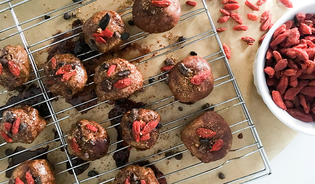 Chocolate Cashew Superfood Bites Recipe