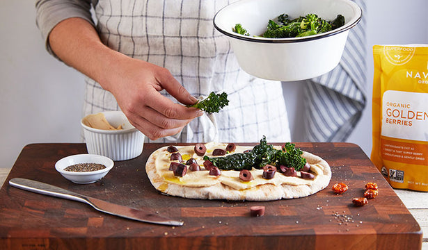 Hummus Goldenberry Pizza Recipe