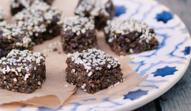 Pecan-Hemp Protein Bites Recipe