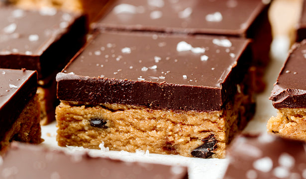 No-bake Maca Cookie Dough Bars Recipe