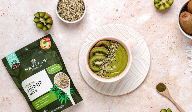 Super Green Kiwi Smoothie Bowl Recipe