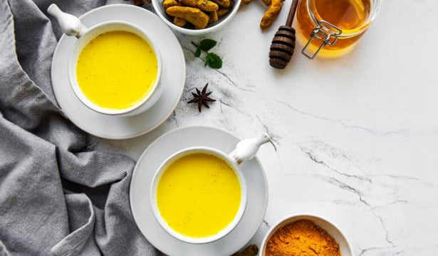 The Top Health Benefits of Drinking Turmeric Tea & How to Make it